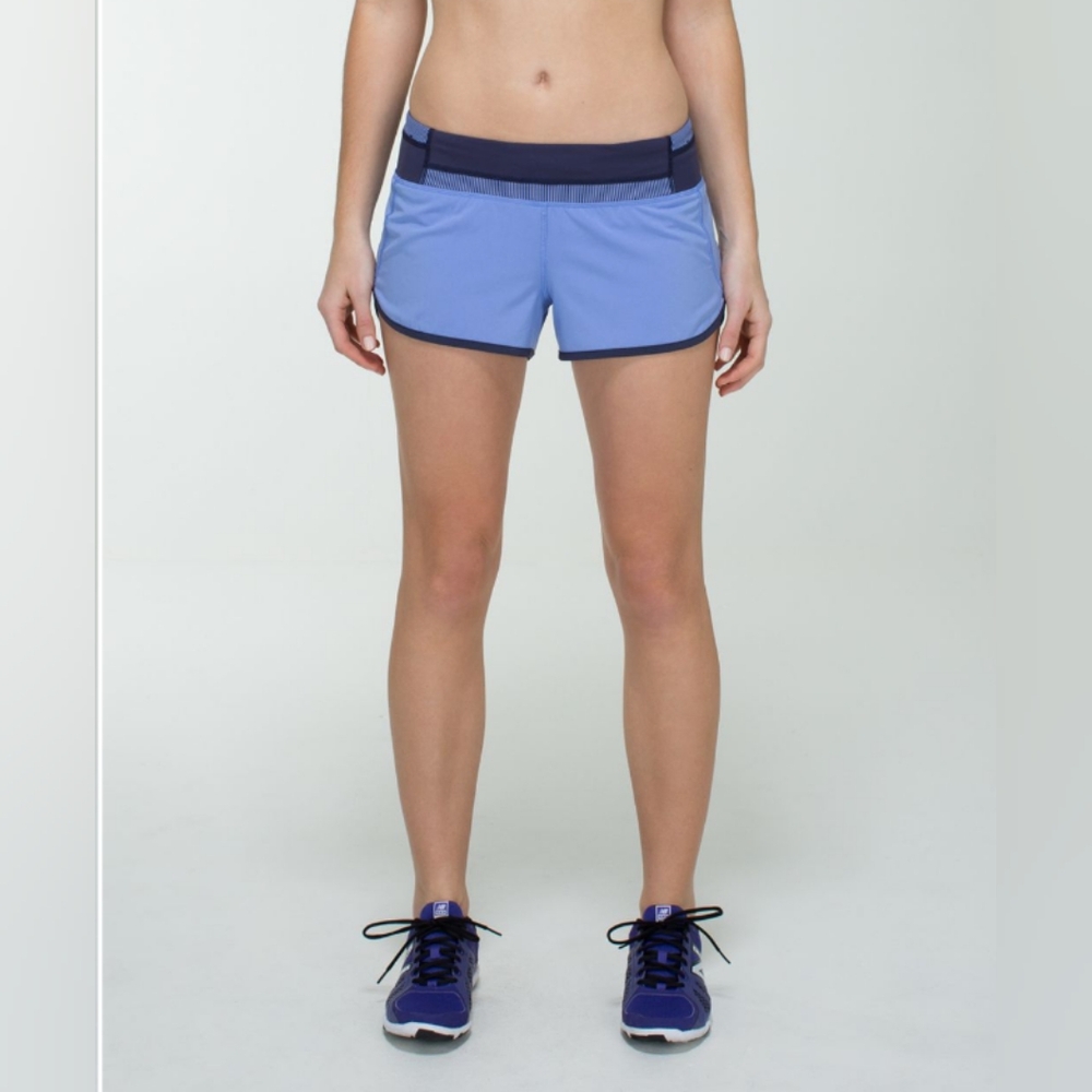 Lululemon Speed Short 2.5" Size 4 In Blue